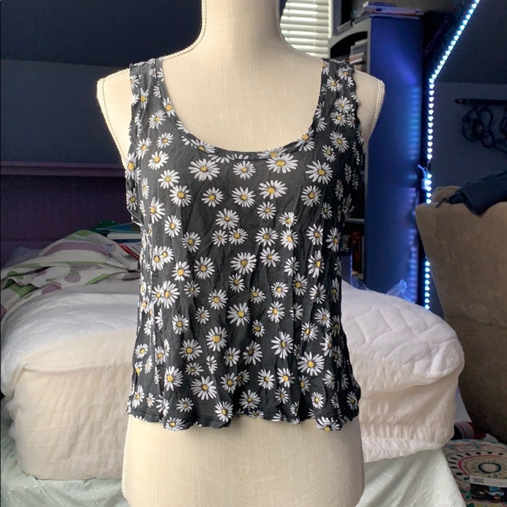 daisy tank top